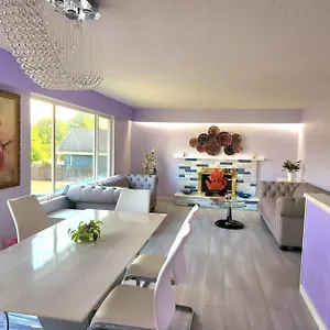  Homestay Private Single In A House Canada